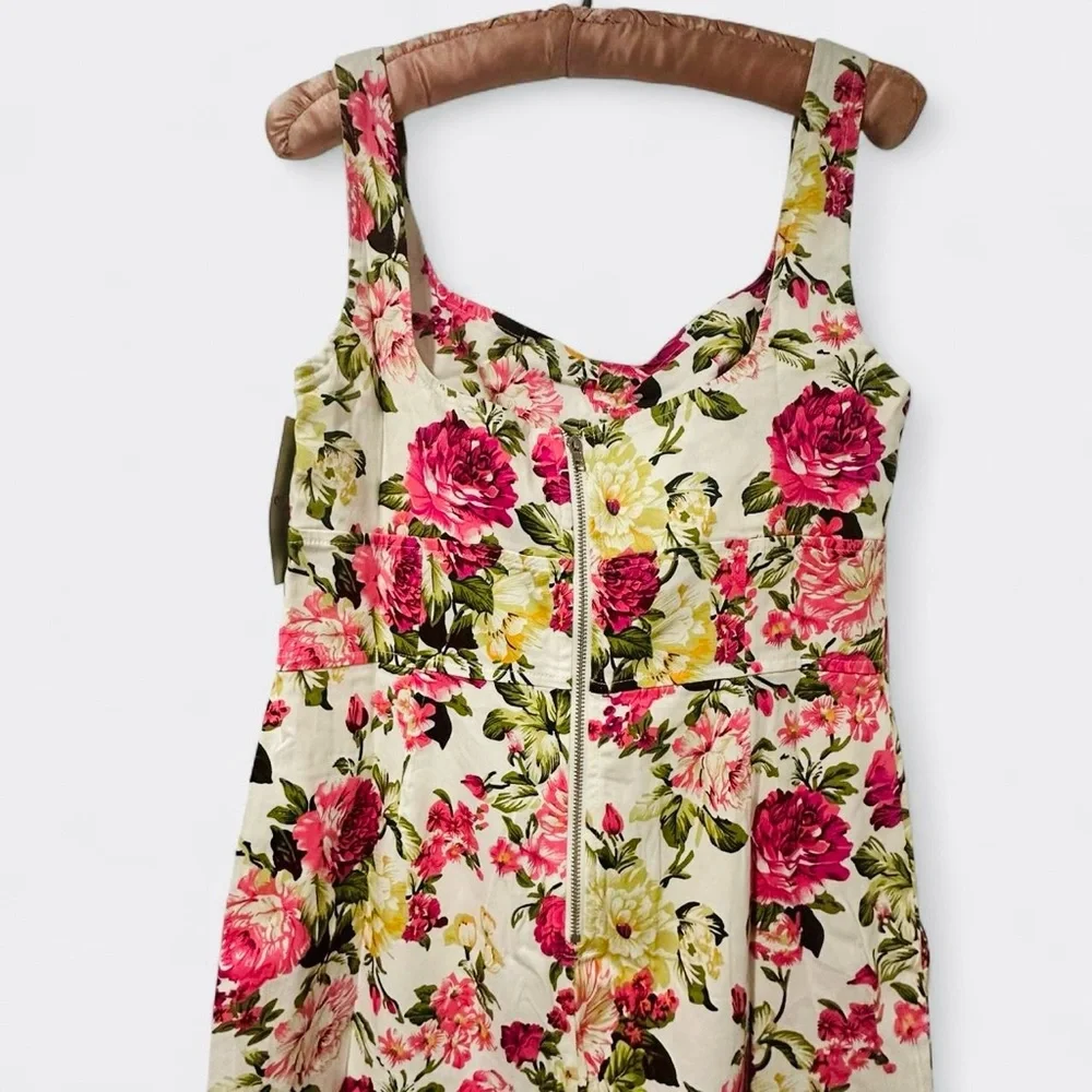 NWT ee:some Floral Jumpsuit - Sz S - Picture 6 of 7